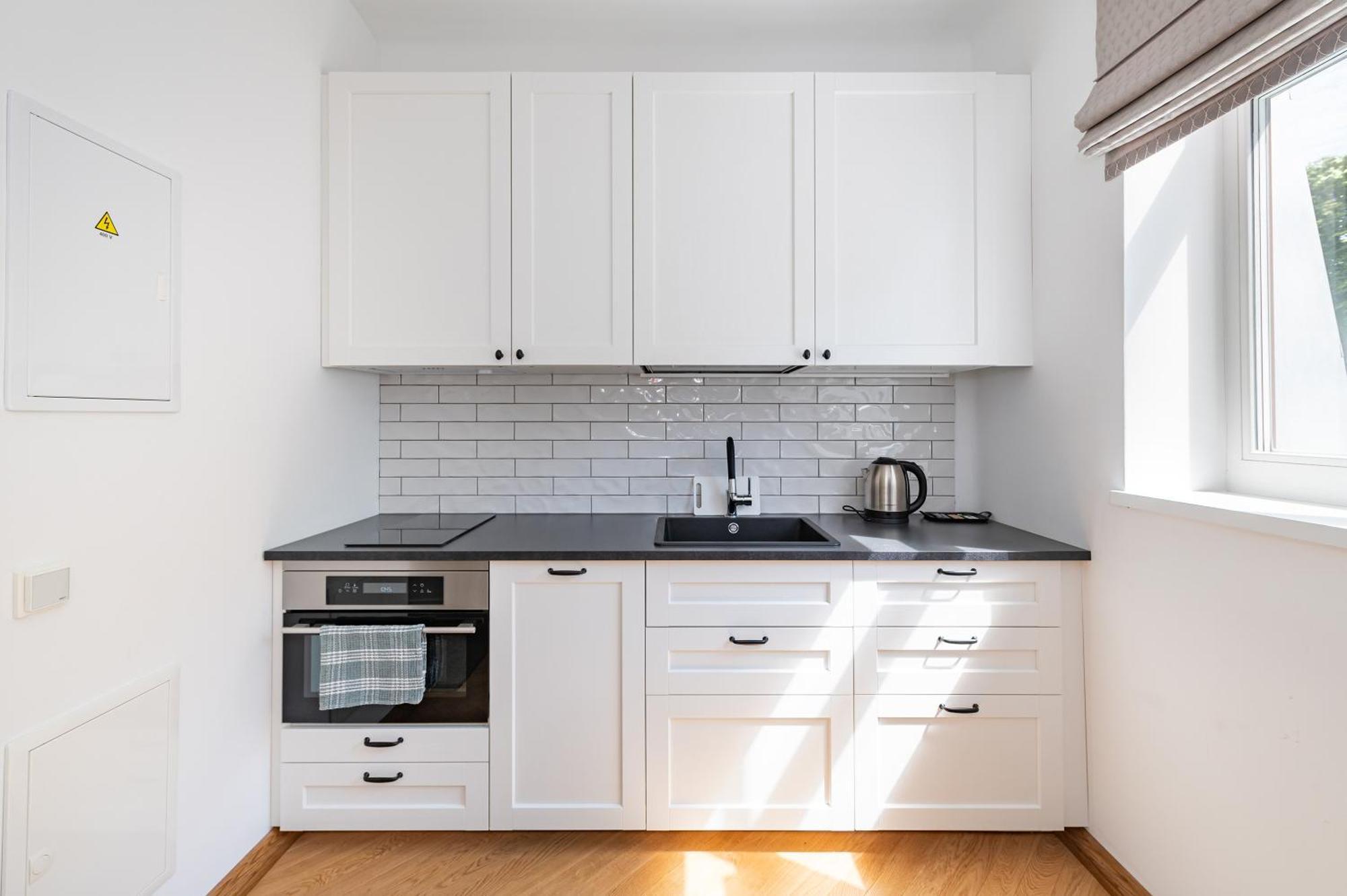 Park Avenue Apartments By Hostlovers كاوناس المظهر الخارجي الصورة