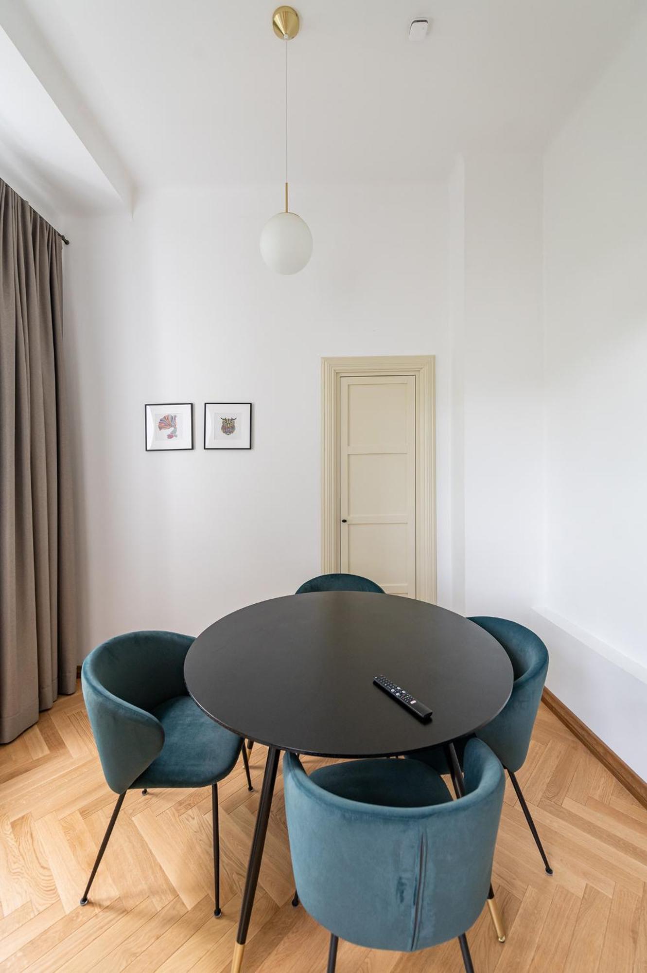 Park Avenue Apartments By Hostlovers كاوناس المظهر الخارجي الصورة