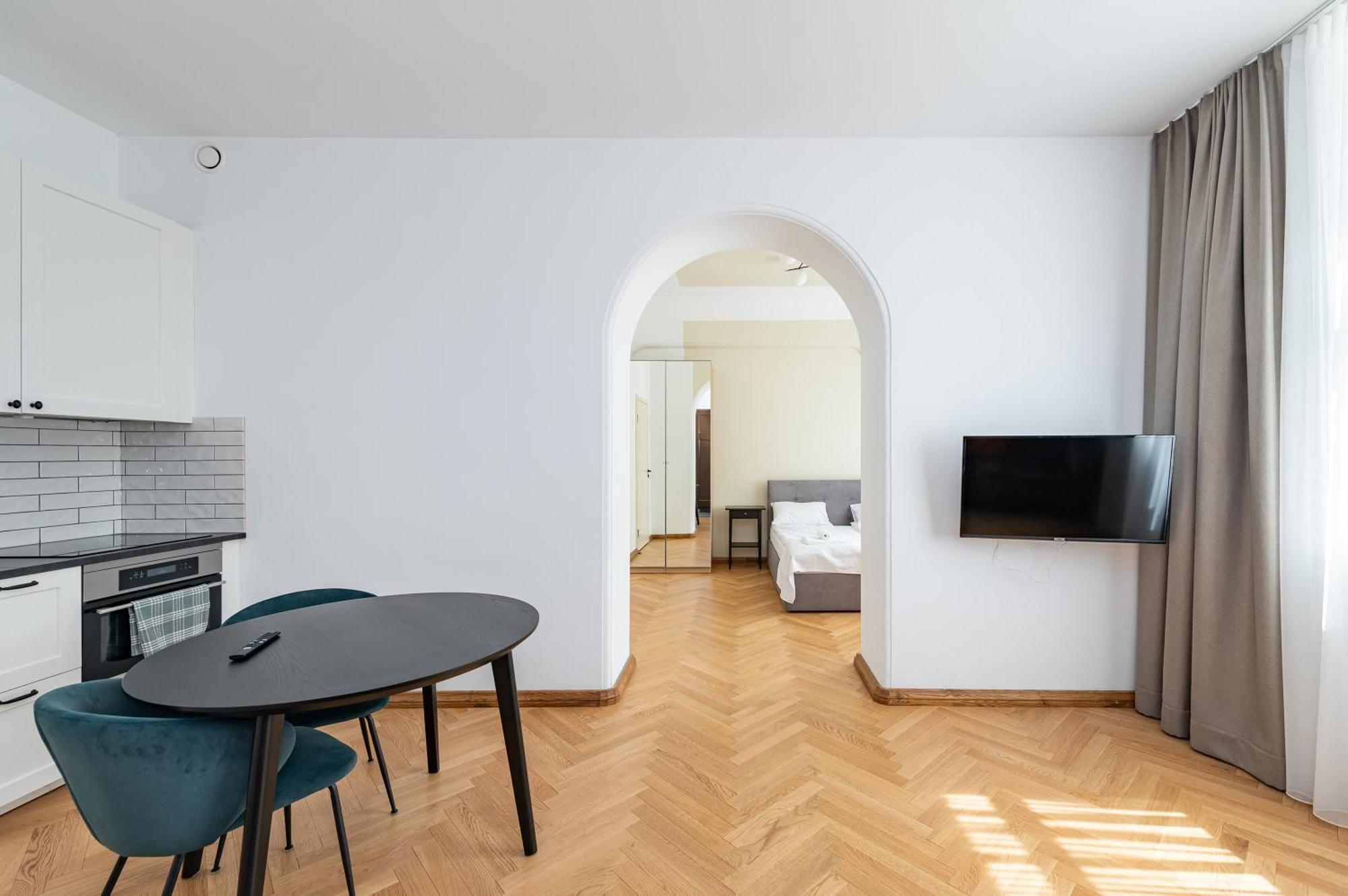 Park Avenue Apartments By Hostlovers كاوناس المظهر الخارجي الصورة