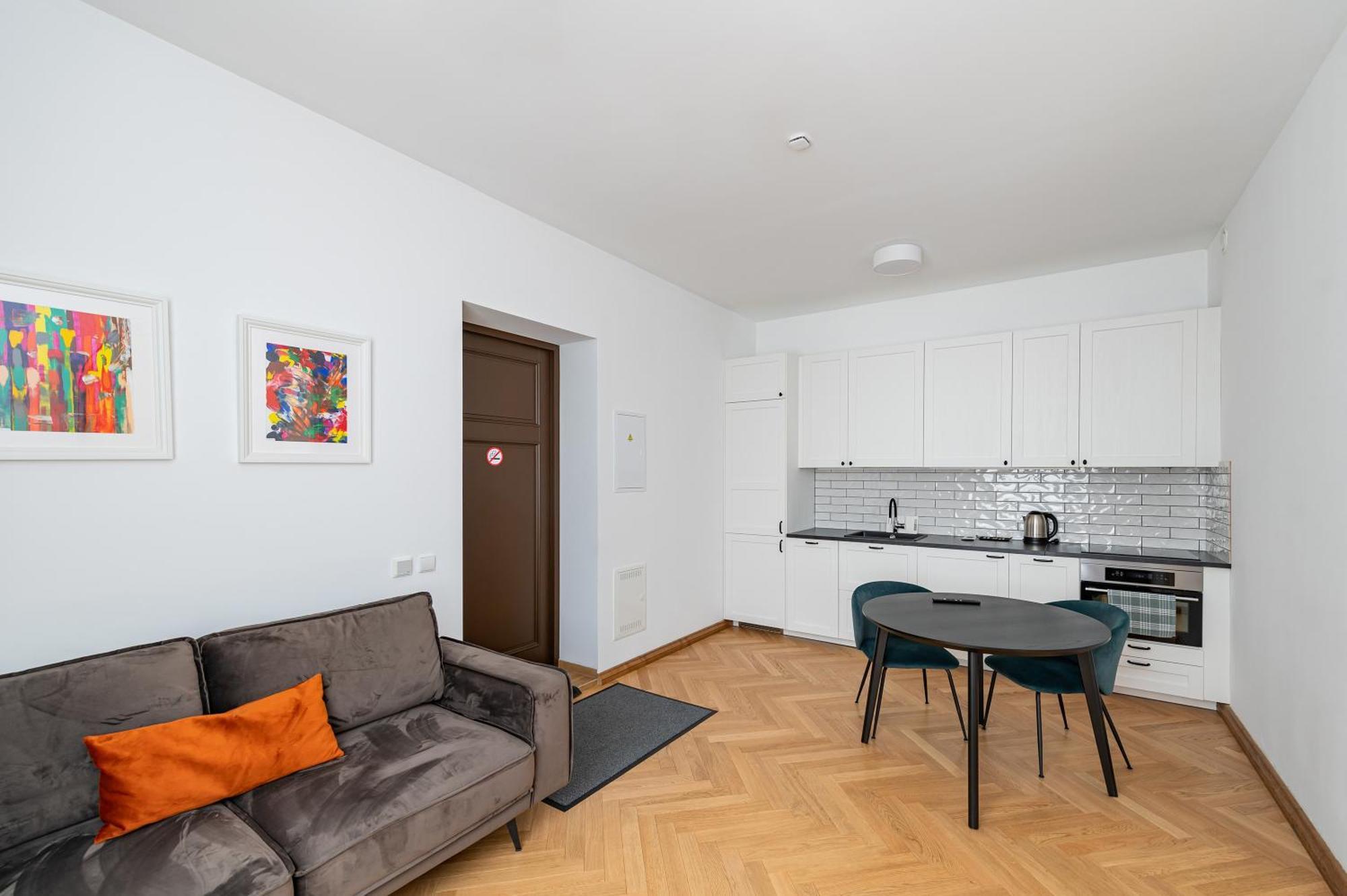 Park Avenue Apartments By Hostlovers كاوناس الغرفة الصورة